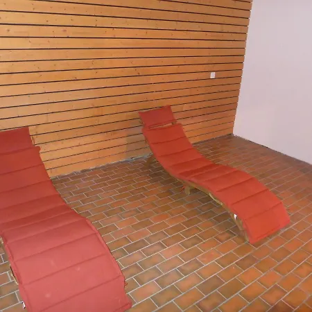 Jeanne D'arc Apt- C-28 By Interhome Lejlighed *