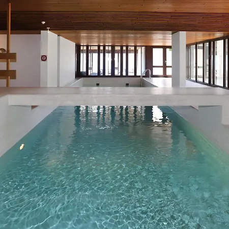 Jeanne D'arc Apt- C-28 By Interhome Lejlighed *